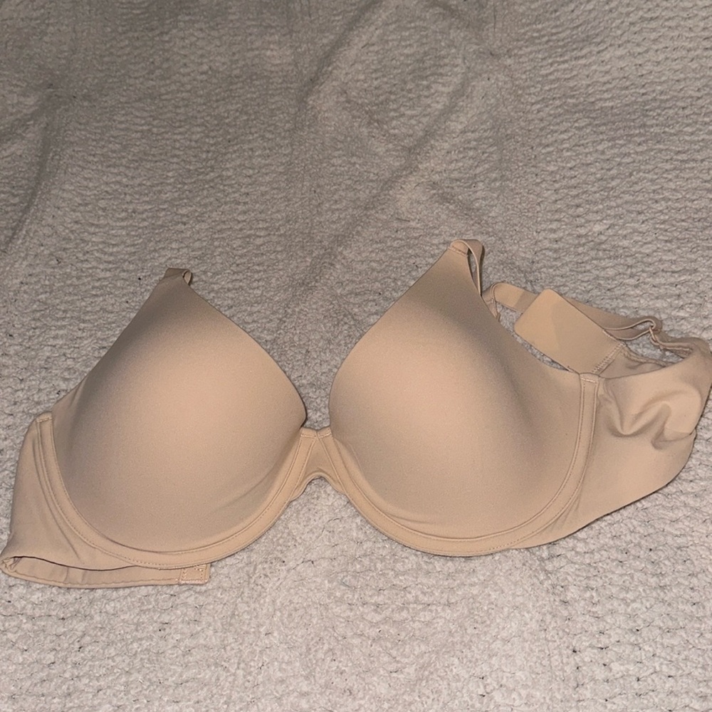 Skims bra